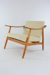 Image 3 of Fauteuil courbé scandinave ivoire