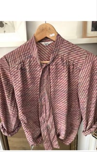 Image 5 of Chemisier vintage imprimé vieux rose