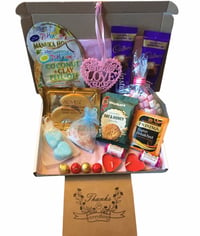 Deluxe Pamper Gift Box