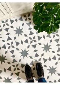 Image 2 of Large Alora Floor Stencil - Moroccan Stencil/DIY project/Repeating design