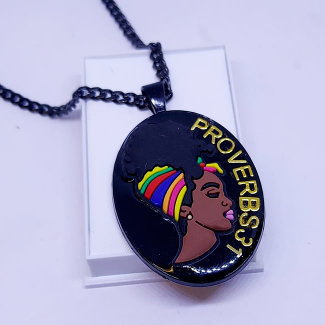 PROVERBS 31 oval pendant chain | black