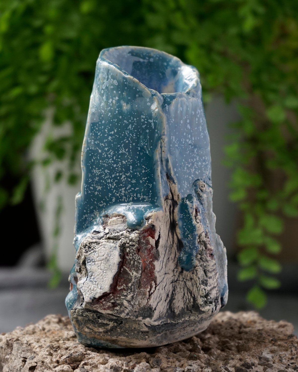 Image of sea blue vase 1