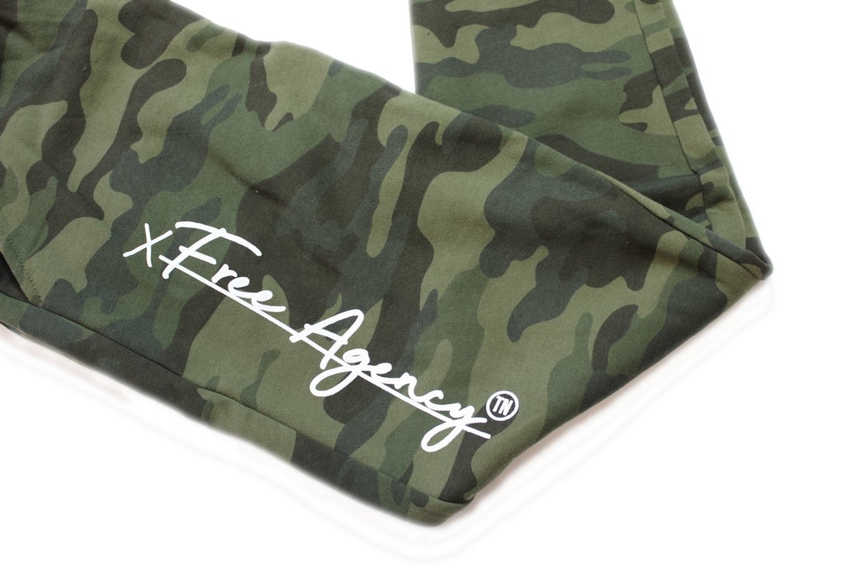 woodland camo sweatpants