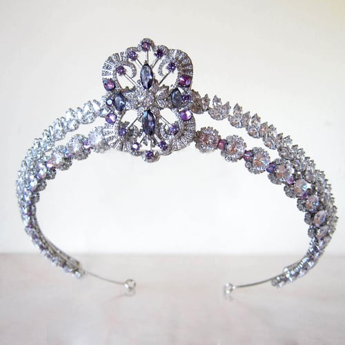 Image of Lady Bridgerton tiara