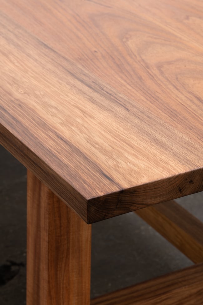 COLVIN DINING TABLE 