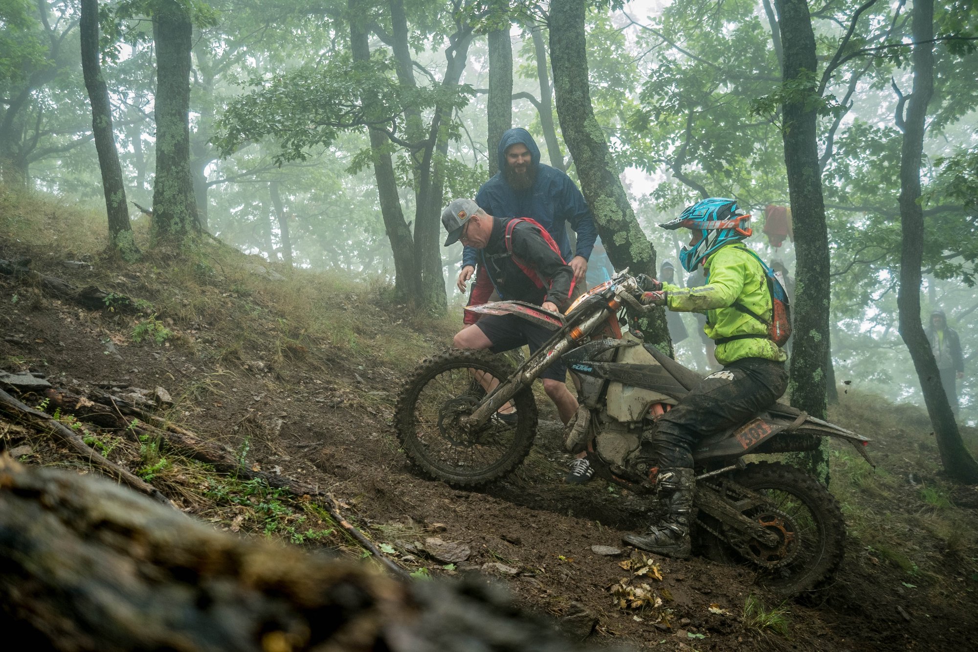 RED BULL ROMANIACS TRIP 2025 Transylvania Trails