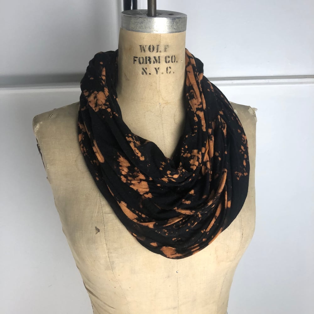 Image of Galaxy infinity scarf 