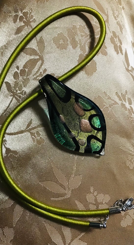 Image of Glass pendant necklace 