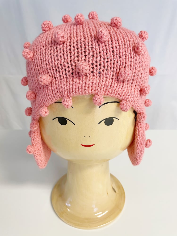 Image of Dots Hat salmon