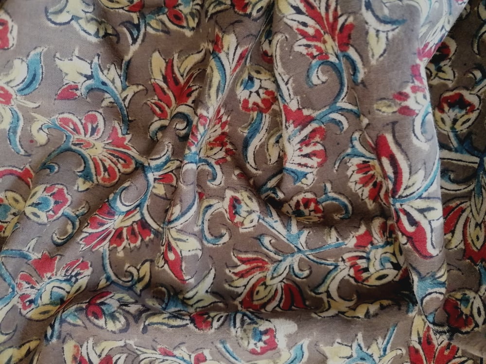 Image of Namaste fabric kaki tourbillon de fleurs 