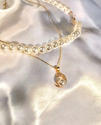 Image 3 of 18k "Sailor-Moon" Necklace 