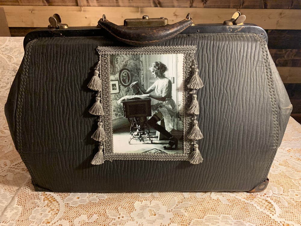 Image of Vintage Doctors Bag