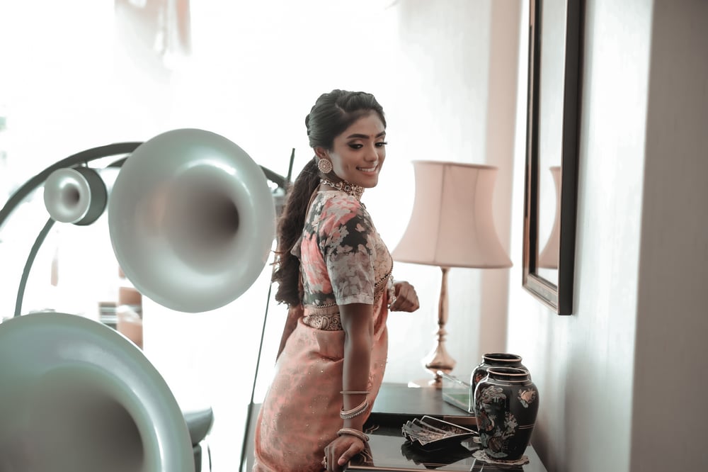Image of Dark Amber Stones with a Touch of Green Choker
