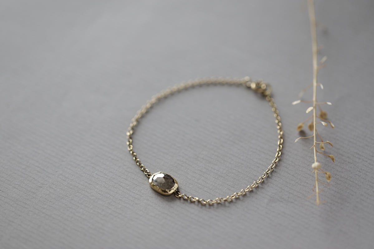 Image of 18ct gold rose-cut opaque diamond bracelet