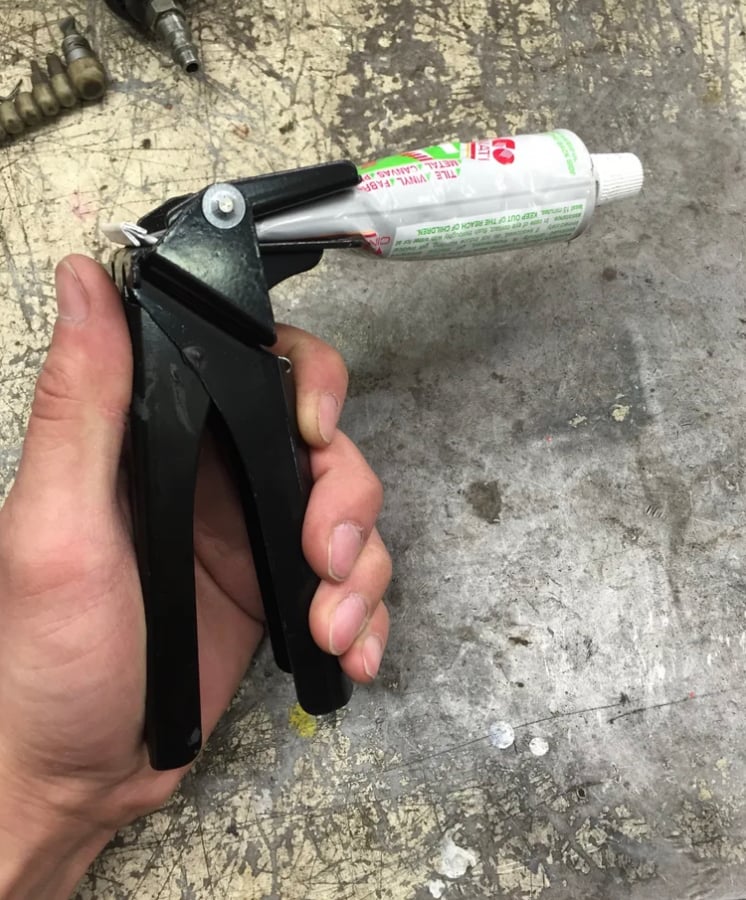 Works Great!! Valco Cincinnati HV-350 Adhesive!! 🇺🇸