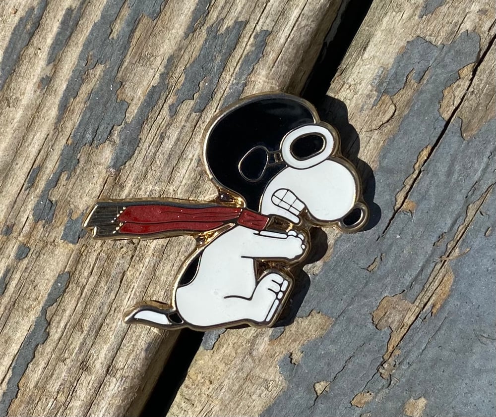 Pig’s Pin - Glow and UV Reactive