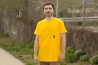 Image 4 of Camiseta 'Nostalgia' en color amarillo