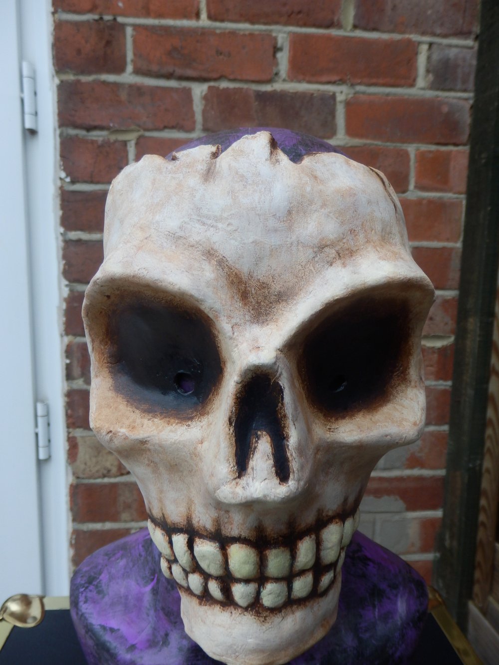 The Yorick, Large Skull Mask 