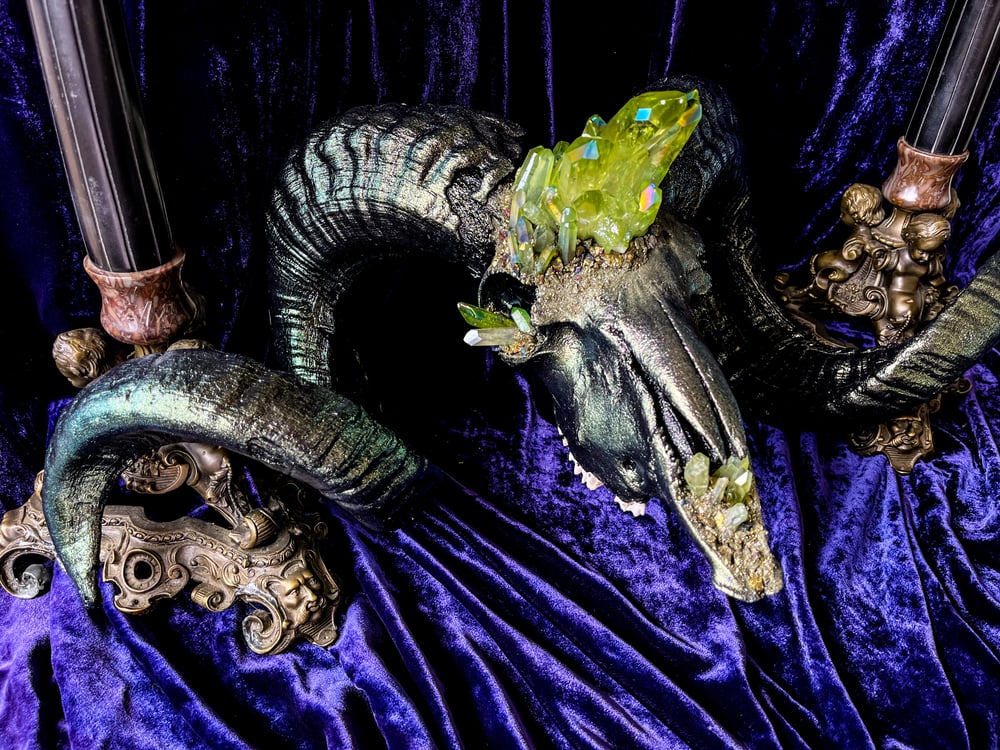 Image of Green Aura Quartz - Ram Skull