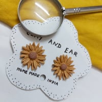 Sunflower earring 