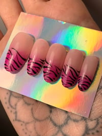 Zebra Ombre Press-ons