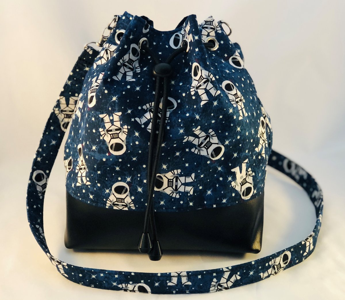 Anatomy of a Handbag – Part 1  Handbag, Handbag straps, Harvey seatbelt  bags