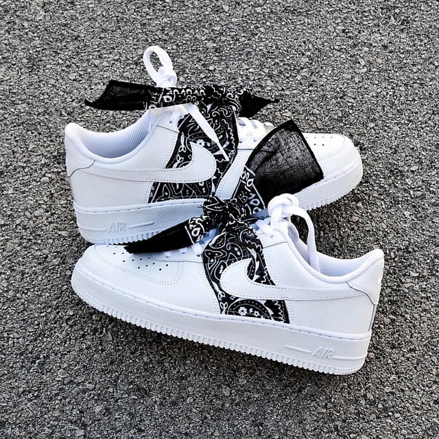 Black 2024 bandana af1