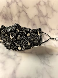 Image 1 of 3D Spooky Ghost Vine Cloth Face Mask