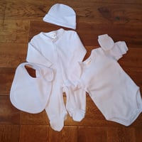 Image 1 of 5pc gift set in mesh bag - Plain White