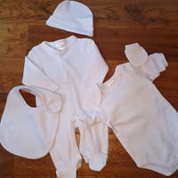 Image 2 of 5pc gift set in mesh bag - Plain White