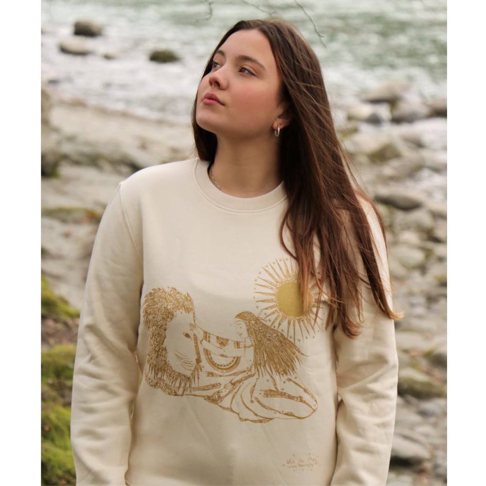 Image of Sweat-shirt  *Woman Lion*