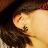 Image 1 of Boucle d’oreille Clou Etoile // Star Nail Earring