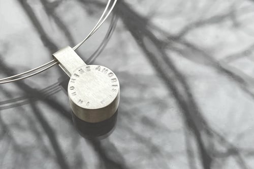 Image of "In the name of love" silver pendant with rose quartz · IN NOMINE AMORIS ·