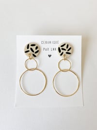 Paire de boucles d’oreilles céramique et plaqué or DOBLA RONDA fines splash noir