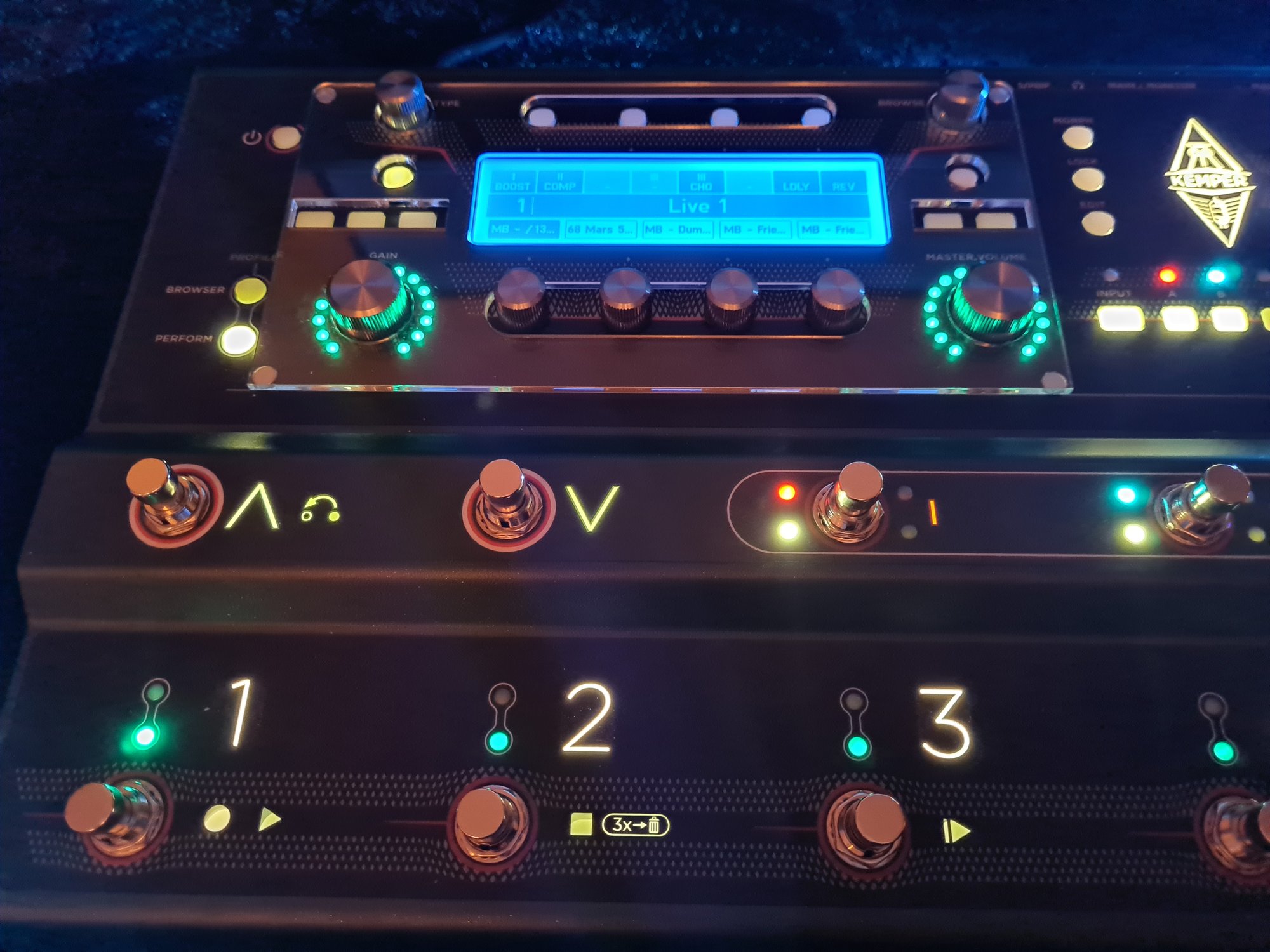 Kemper / えらべ PROFILER STAGE