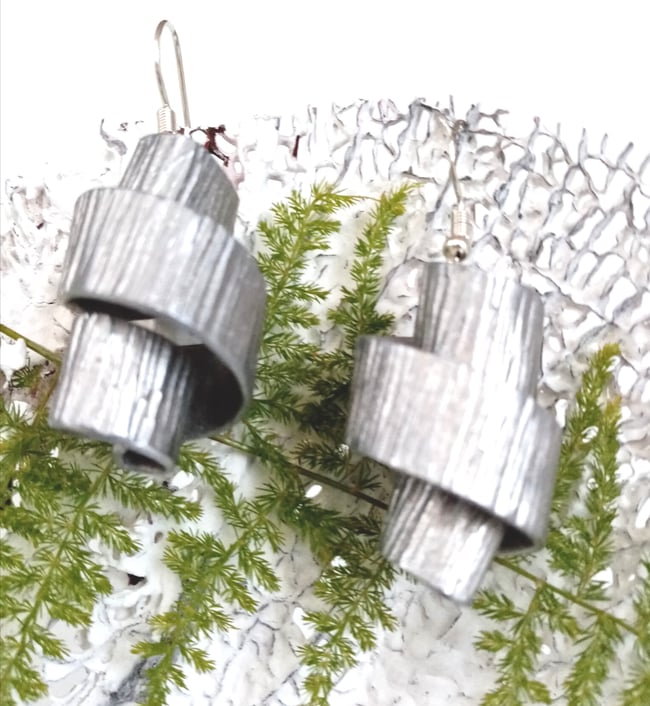 Pendiente espiral doble dorado o plateado