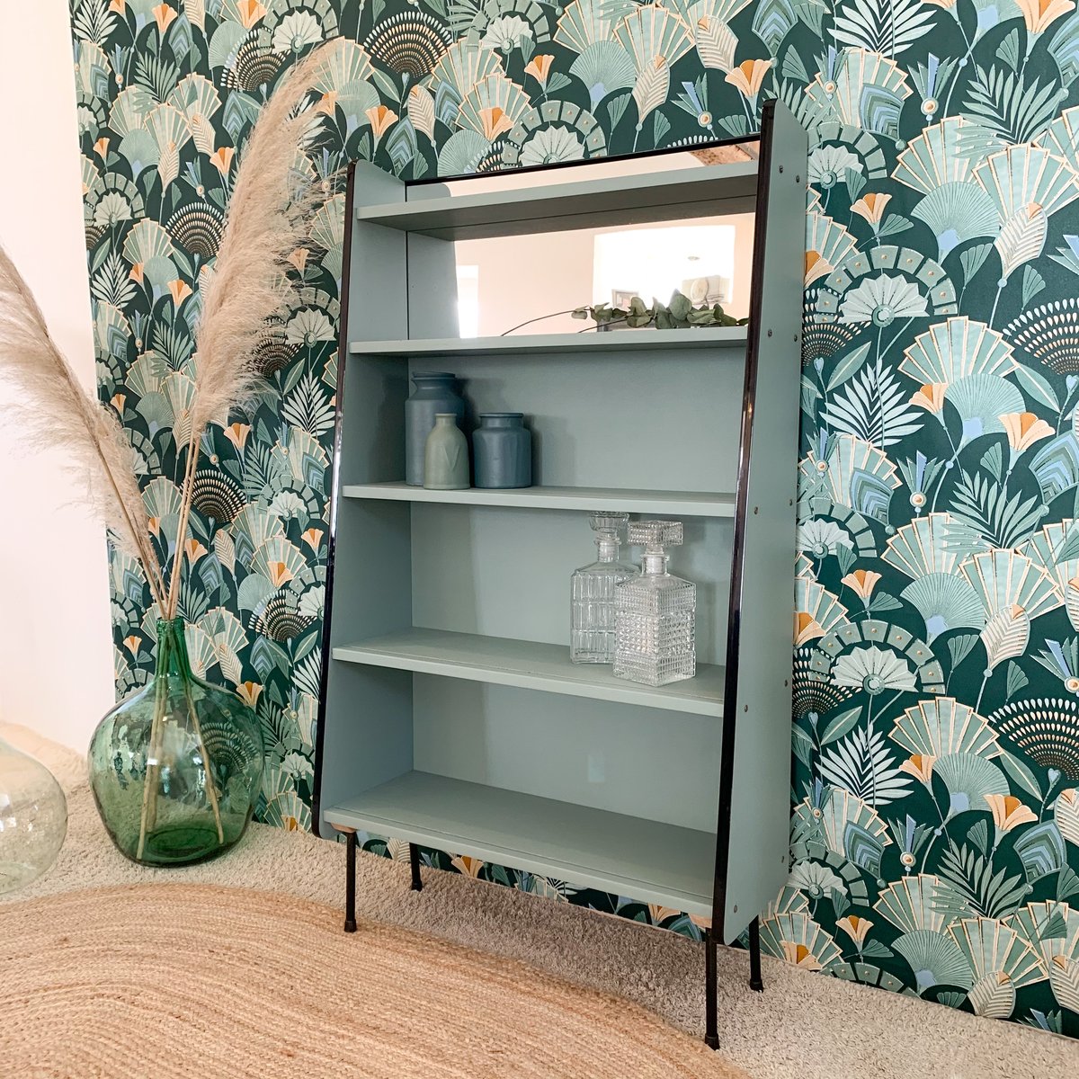 Image of VENDUE/SOLD OUT Étagère sur Pieds R.D.