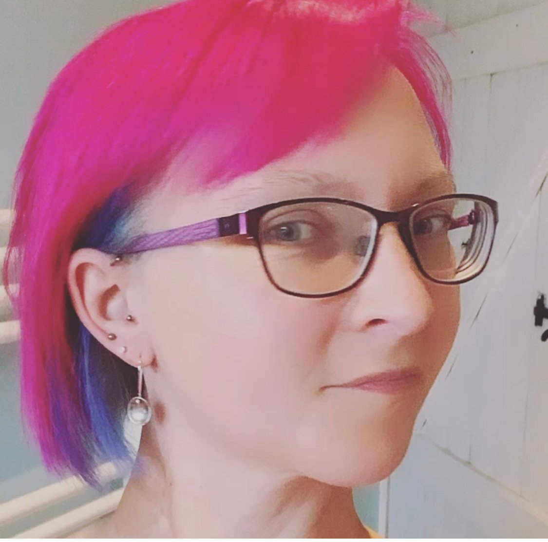 Image of Oval drop earrings with petal imprint