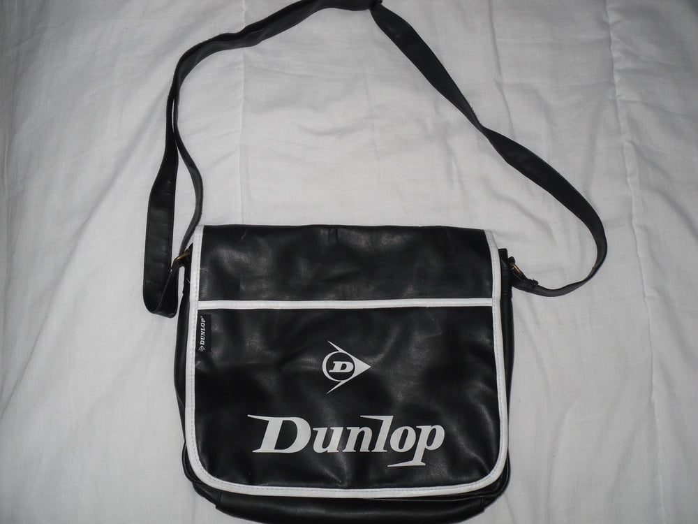 Dunlop hot sale messenger bag