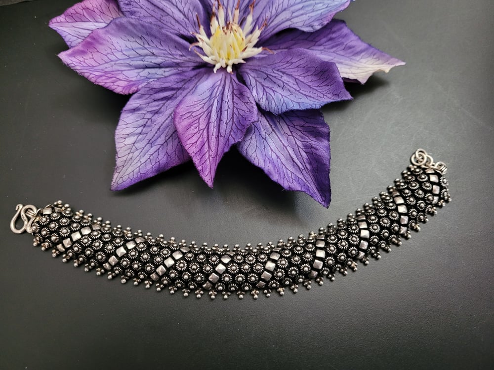 PH143 Oxidized pikun bracelet 