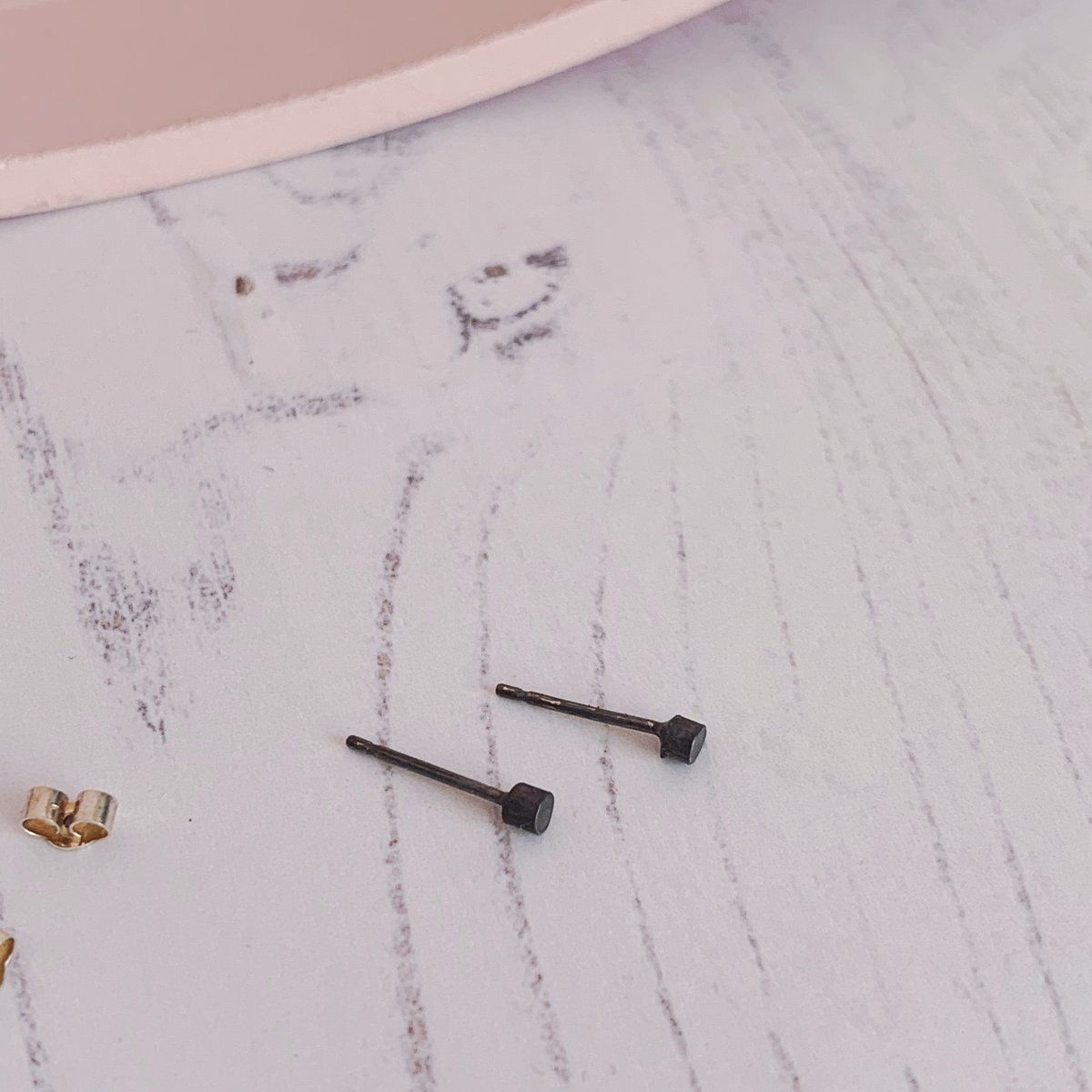 Image of Small dot oxidised studs