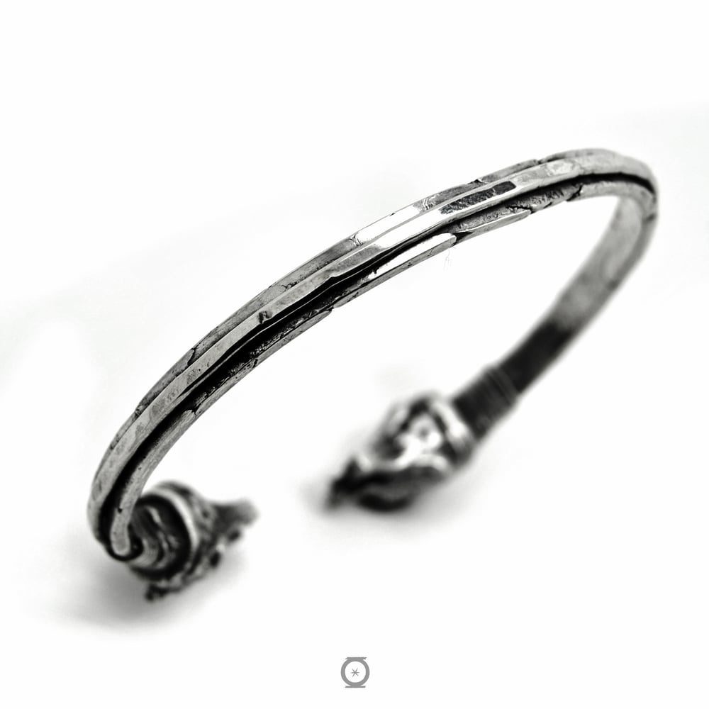 Brazalete Lobos 7221