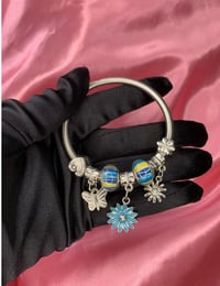 Flower Charmed Bracelet 