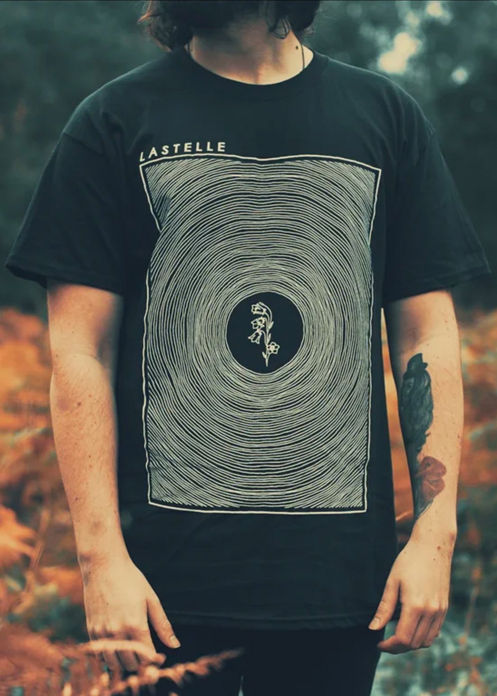 BLUEBELLS Tee