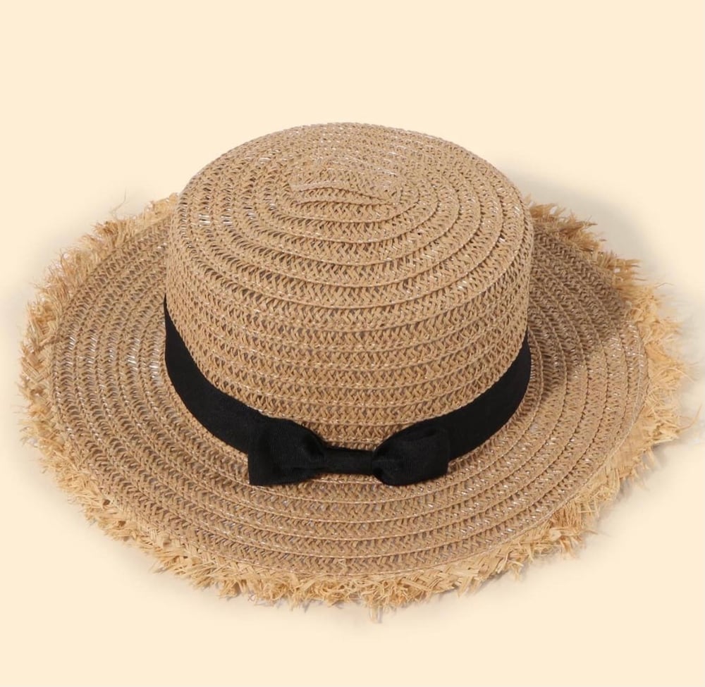 Image of Straw hat 