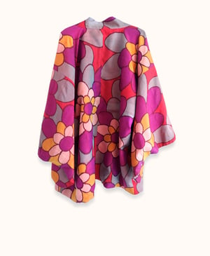 Image of Silke kimonojakke i meisen vævning i røde farver