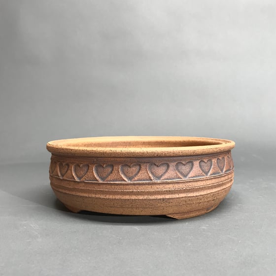 Image of 350 Unglazed Round with Band of Love