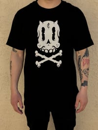 Image 1 of Skull & Crks bones T