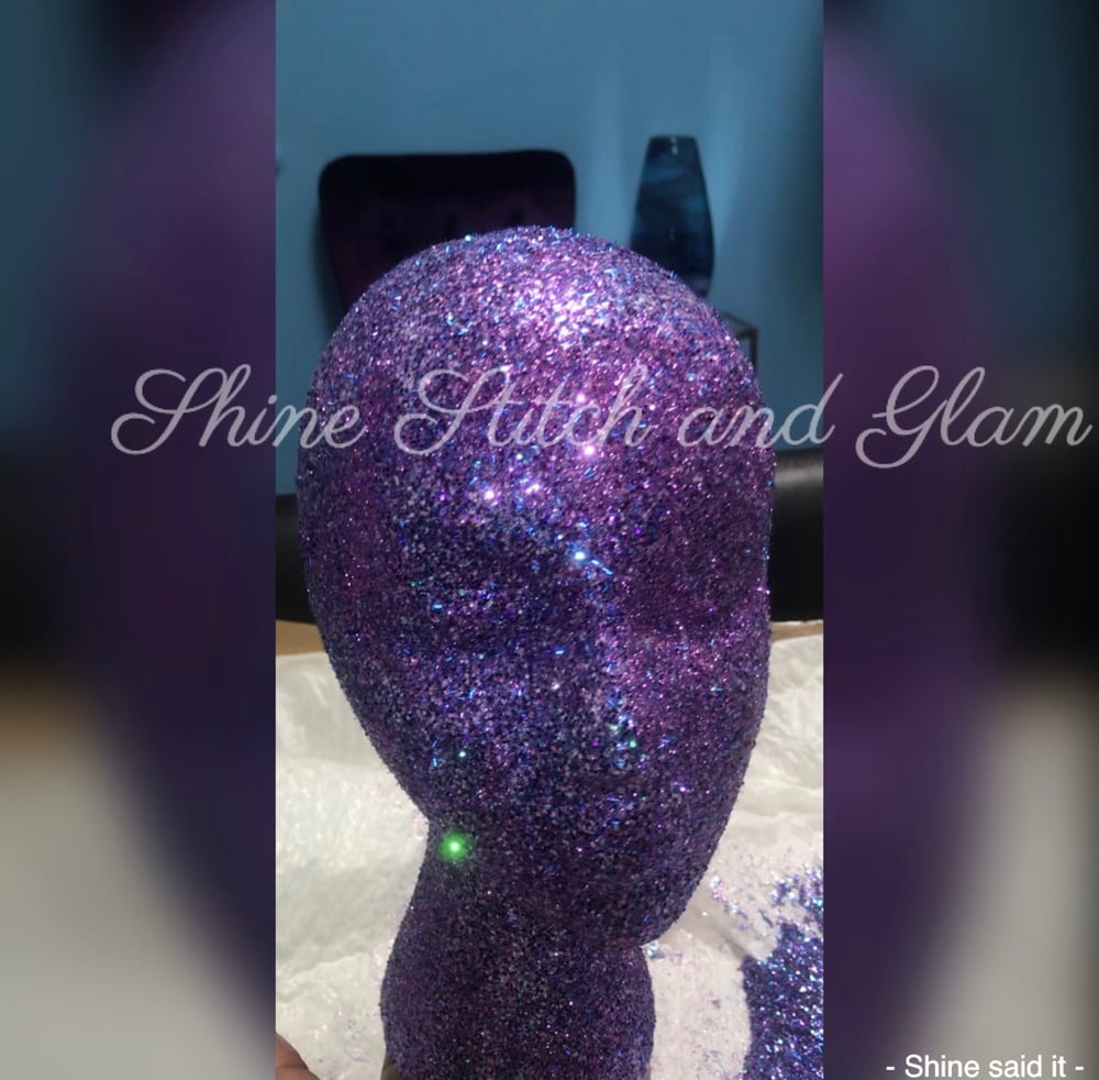 Image of Glitter Glam Mannequin Head