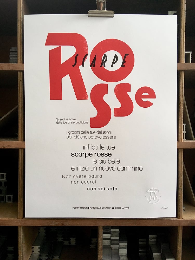 Image of SCARPE ROSSE